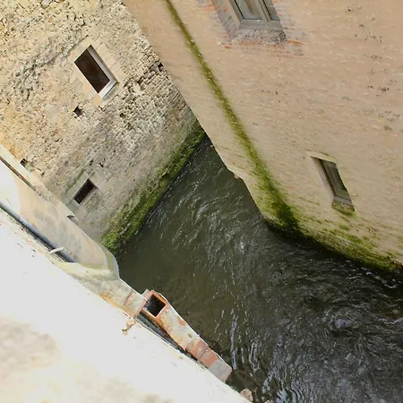 Enjoy #2 - Old Town & Wifi דירה באיו