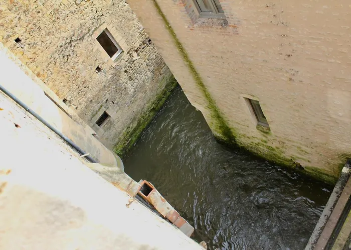 Enjoy #2 - Old Town & Wifi דירה באיו